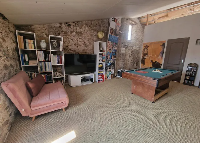 L'escapade Coloree Anciennement La Vieille Forge Bed & Breakfast 3*